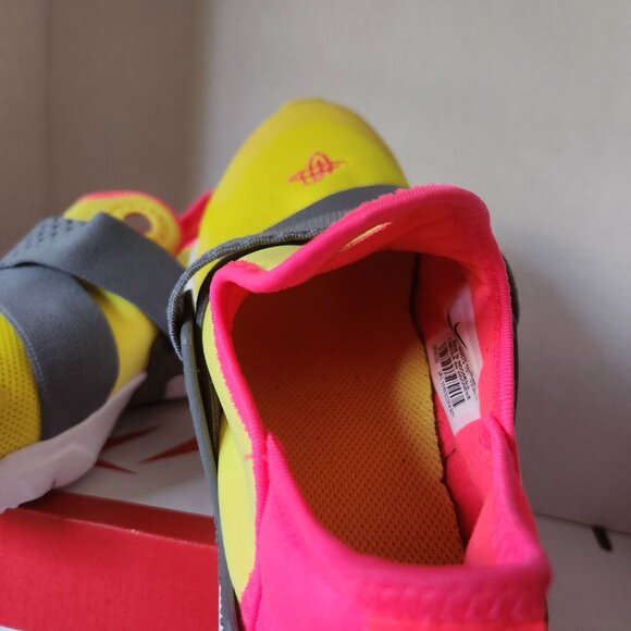 Kids/Women's Nike Huarache Extreme Dynamic Yellow/Hot Pink/Grey Elastic - Picture 8 of 8